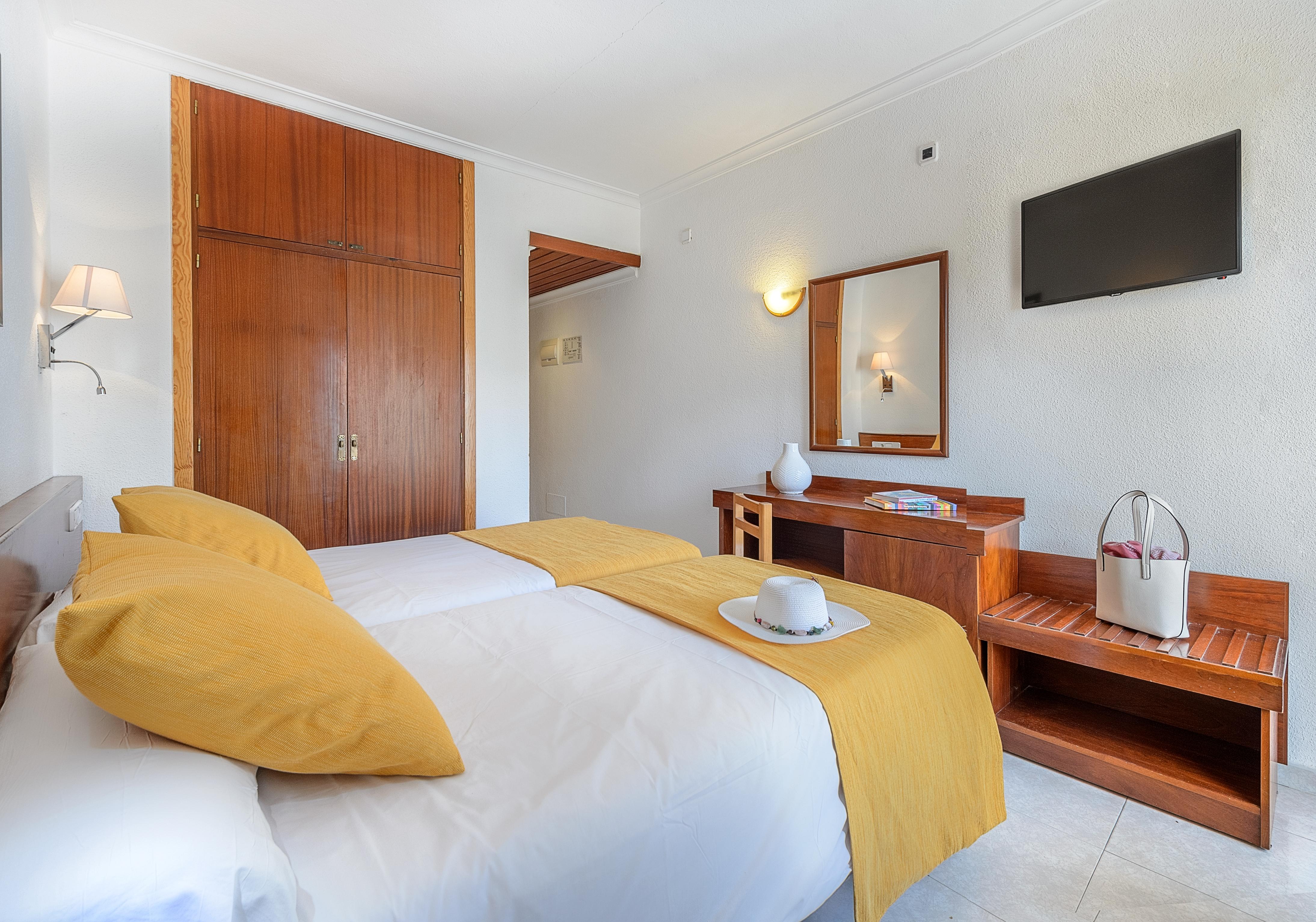 Vibra Bay Apartahotel