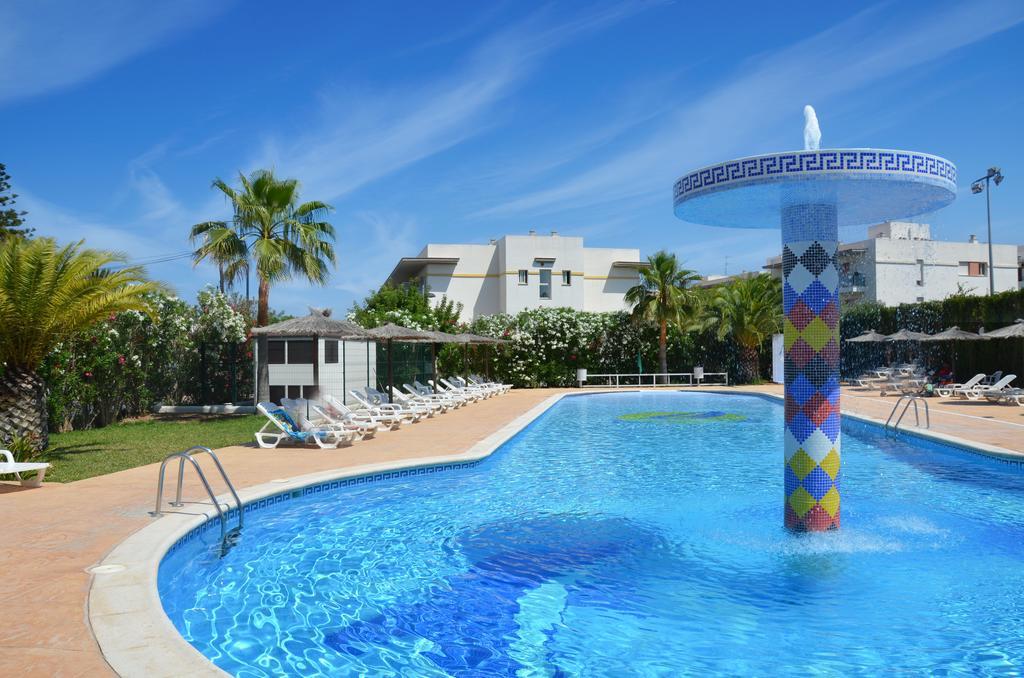 Vibra Bay Apartahotel
