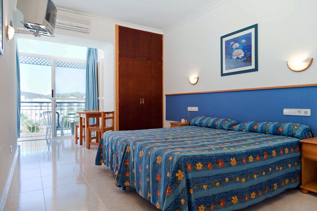 Apart-hotel Vibra Bay Sant Antoni de Portmany